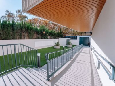 2 Bedroom apartment, just 100 meters from the beach