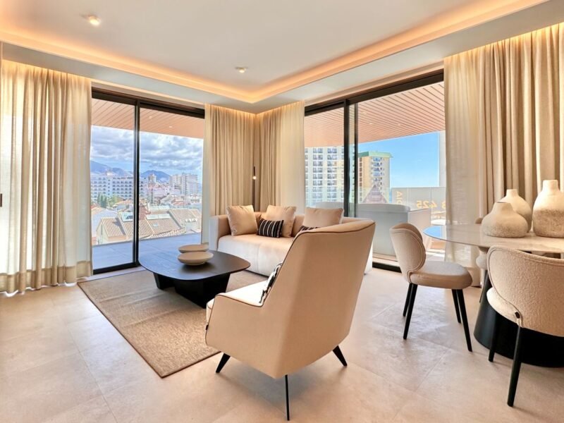 2 Bedroom apartment, just 100 meters from the beach