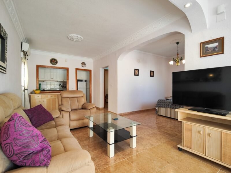 Impresionante villa con piscina privada y un gran apartamento de invitados