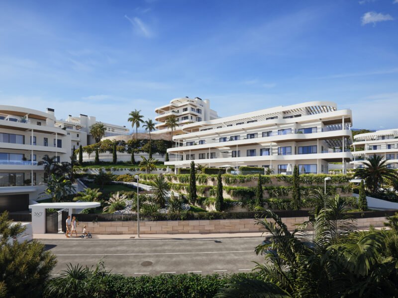 1 Bedroom Apartment with golf and sea views