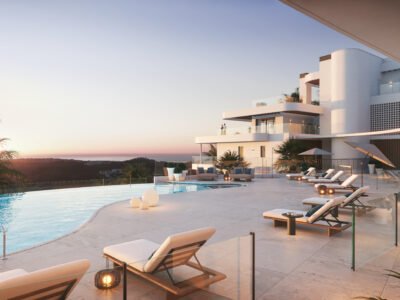 2 Bedroom apartment with panoramic sea and golf views