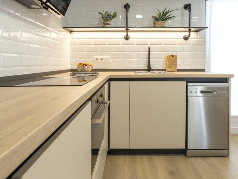 Piso Ático de dos habitaciones con terraza