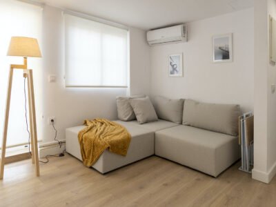 Piso Ático de dos habitaciones con terraza